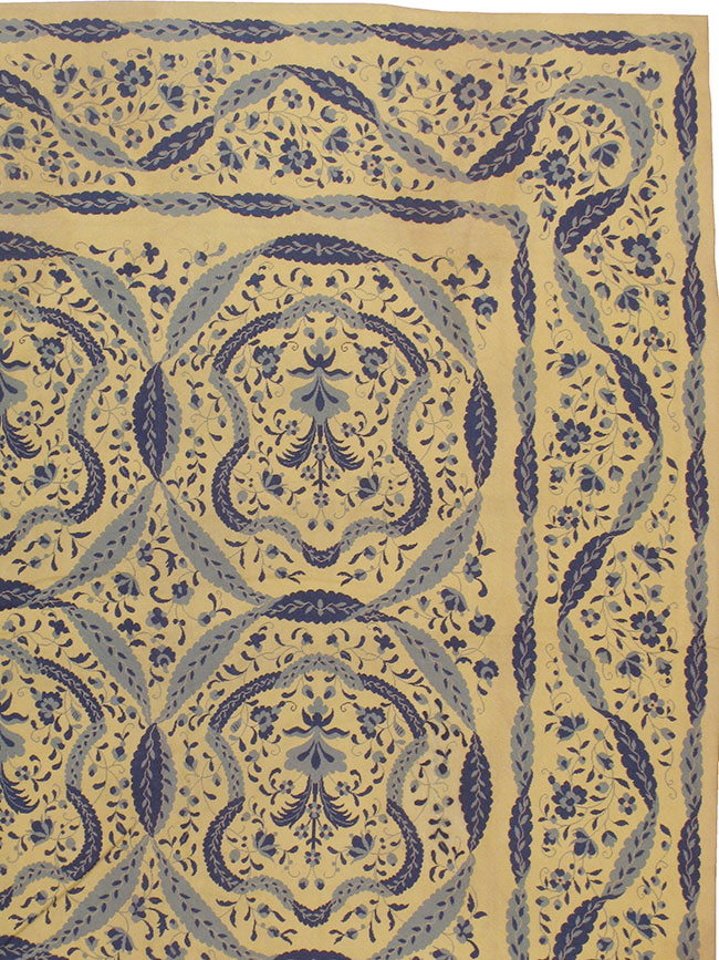 Vintage English Needlepoint Carpet, No.9279 - Staging