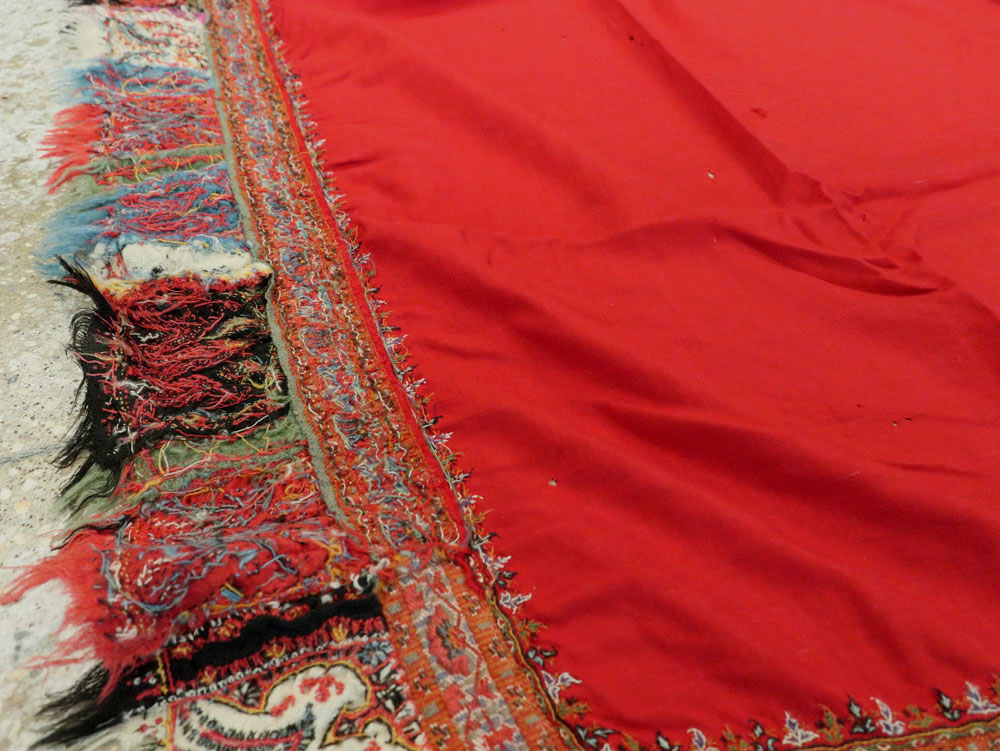 Vintage Jacquard Indian Textile Shawl, No.9291 - Staging