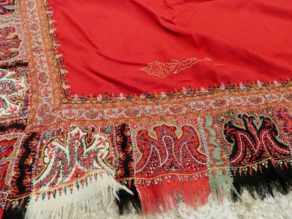 Vintage Jacquard Indian Textile Shawl, No.9291 - Staging