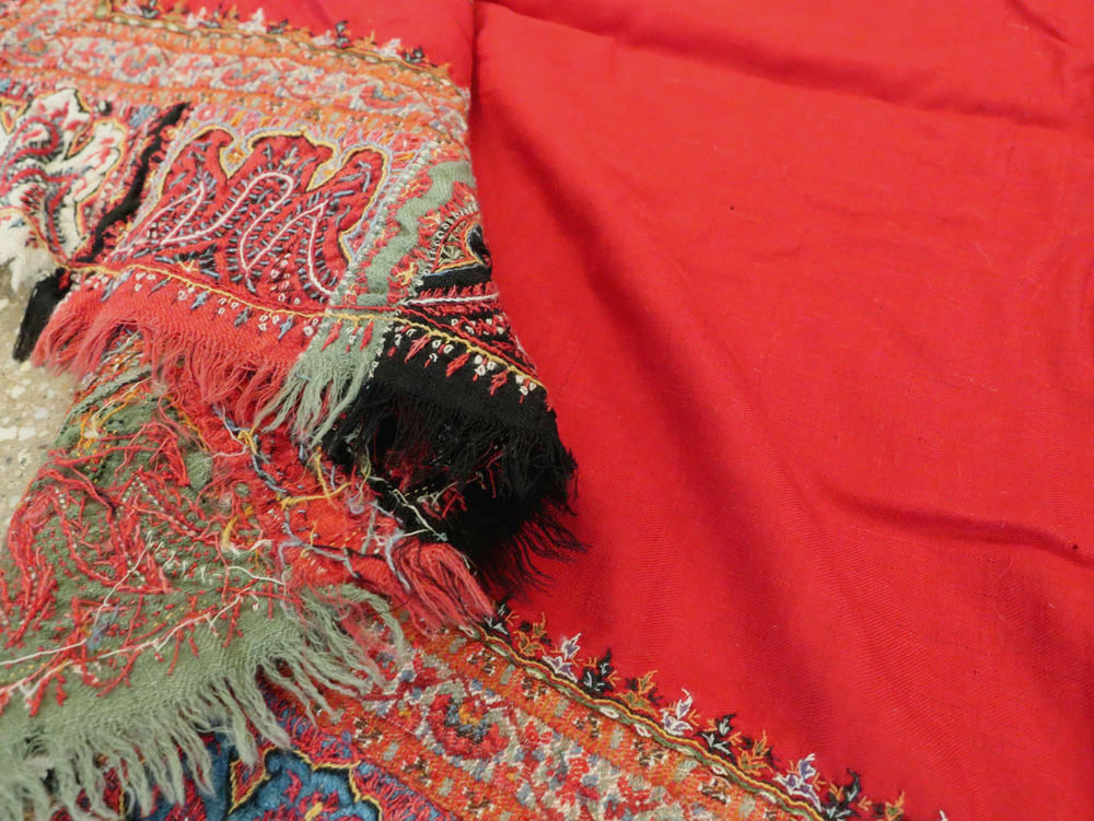 Vintage Jacquard Indian Textile Shawl, No.9291 - Staging