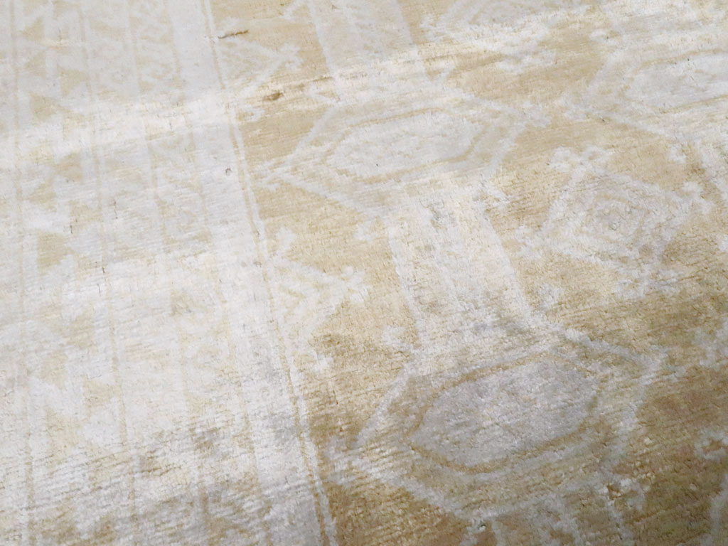 Vintage Turkish Sivas Carpet, No.9293 - Staging