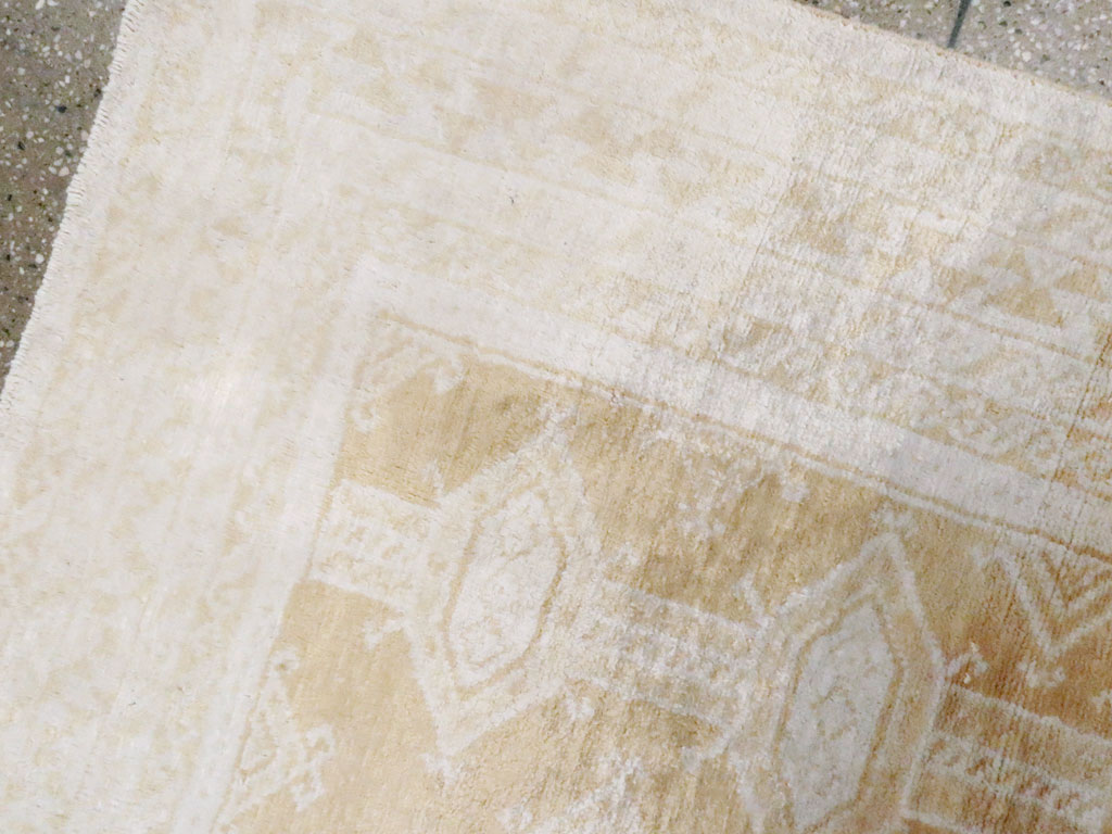 Vintage Turkish Sivas Carpet, No.9293 - Staging