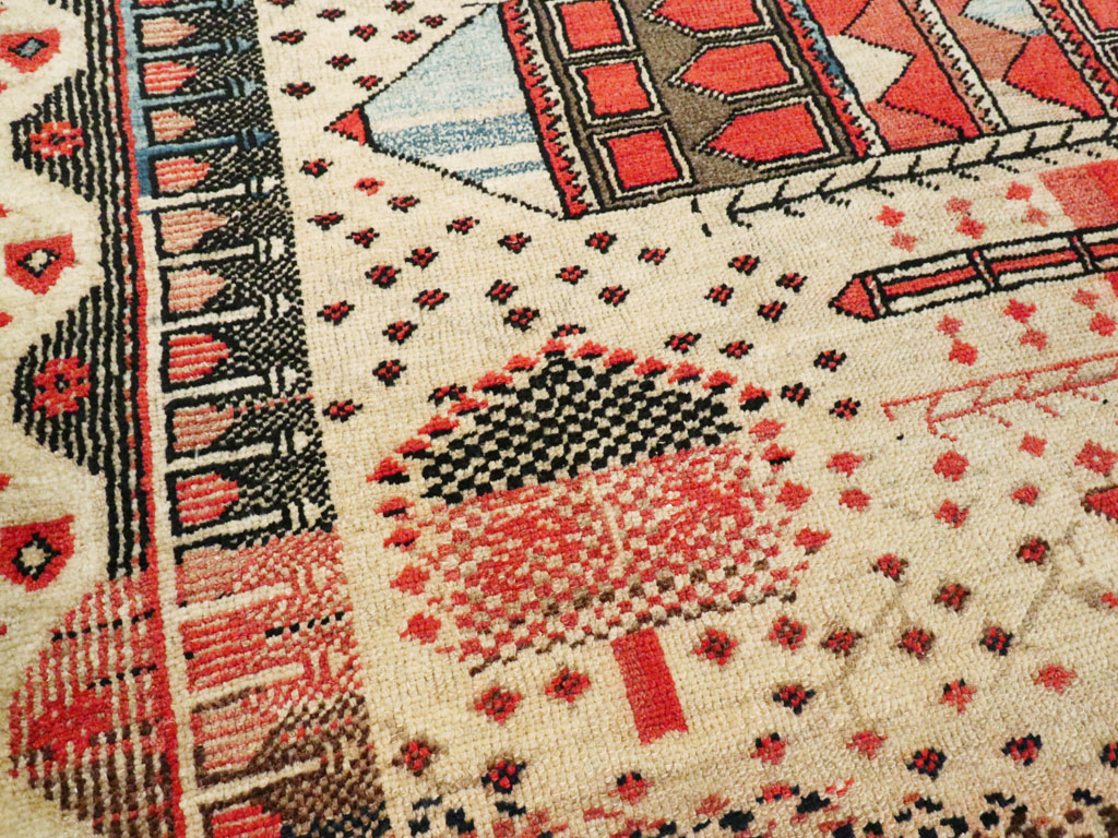 Vintage Turkish Anatolian Pictorial Rug, No.9315 - Staging