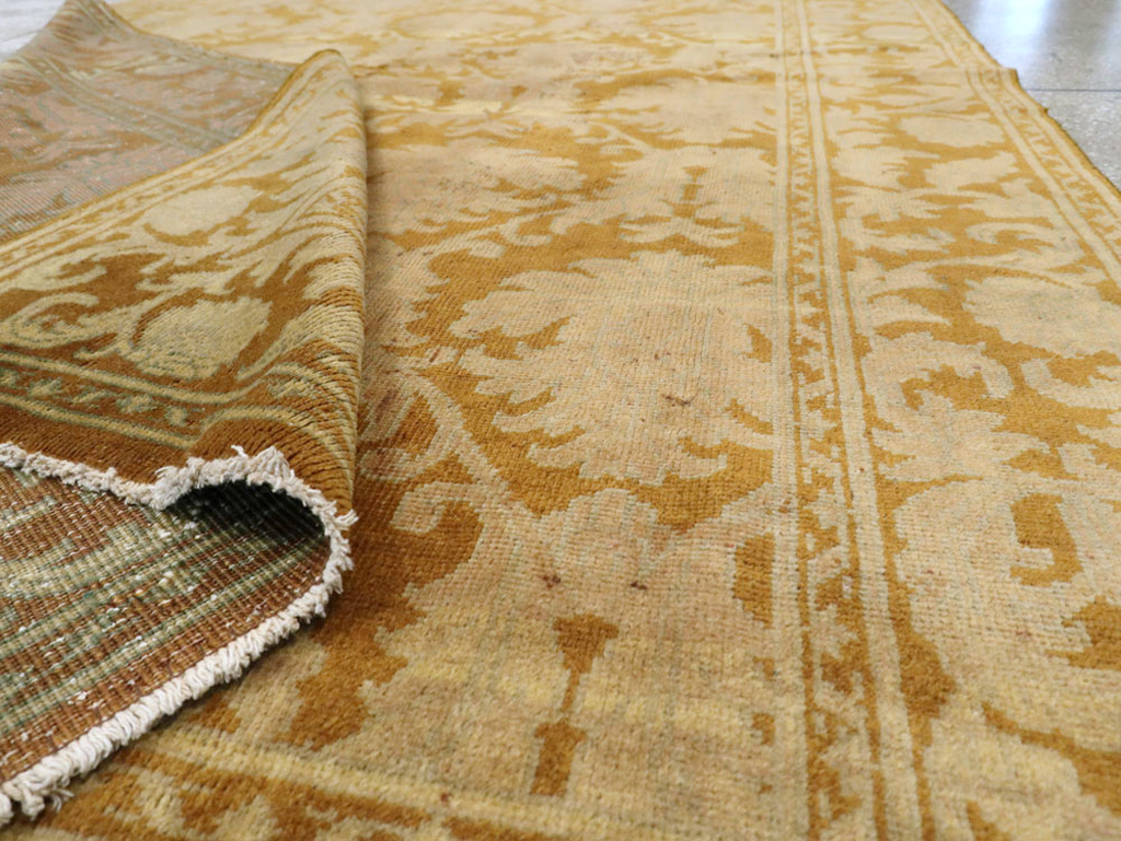 A Lahore Carpet, No.9378 - Staging
