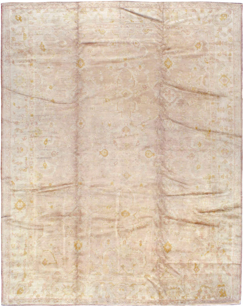 An Oushak Carpet, No.9382 - Staging