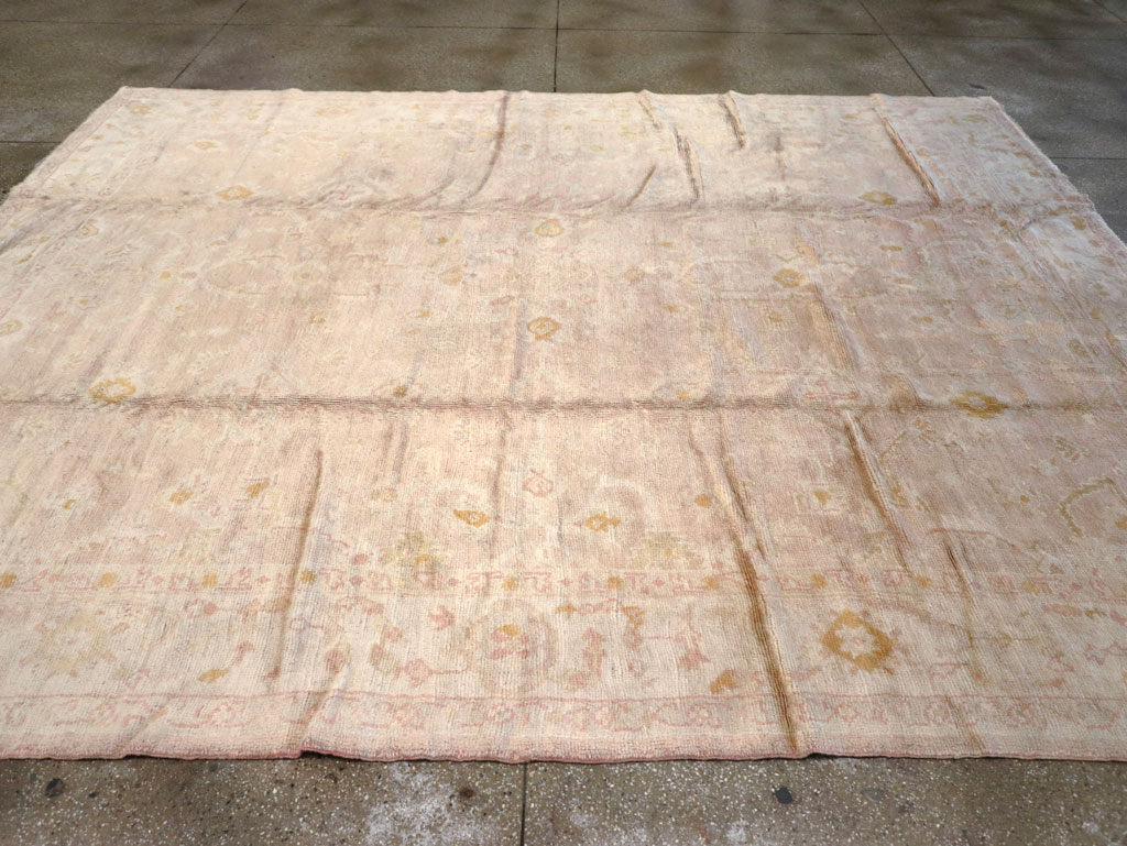 An Oushak Carpet, No.9382 - Staging