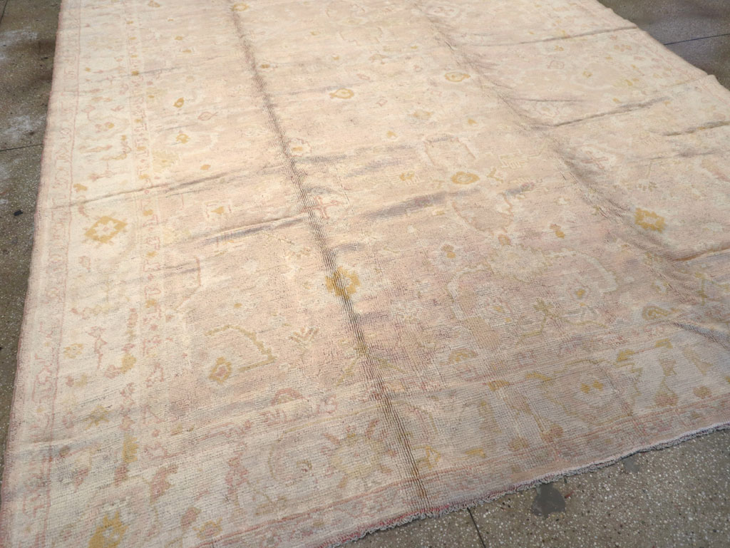 An Oushak Carpet, No.9382 - Staging