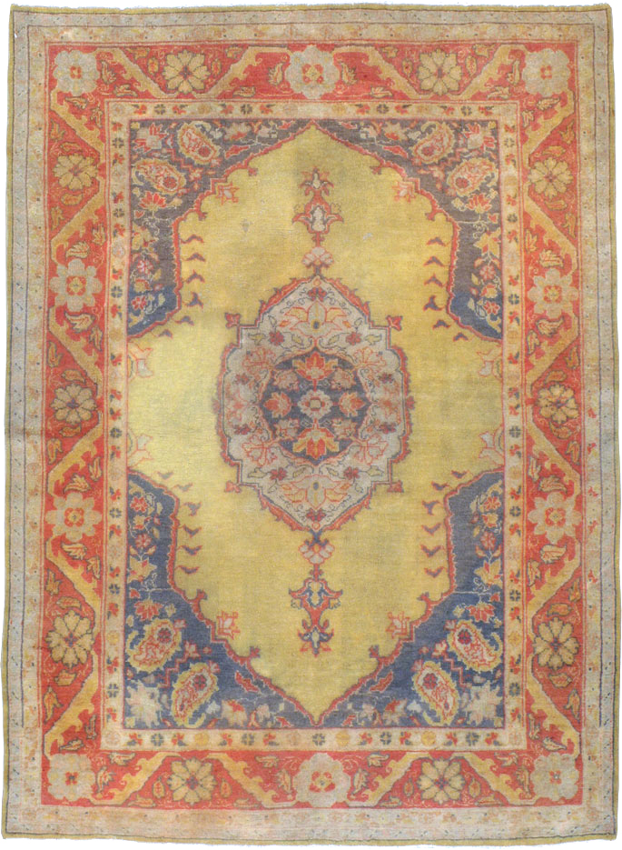 An Oushak Carpet, No.9395 - Staging