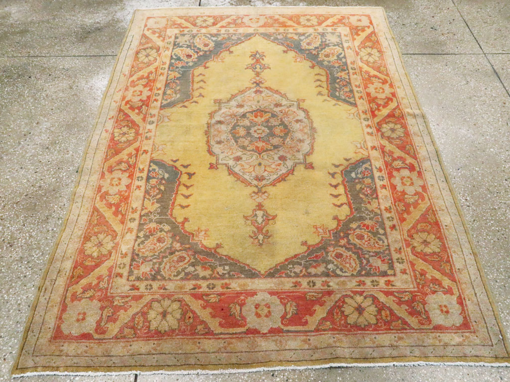 An Oushak Carpet, No.9395 - Staging