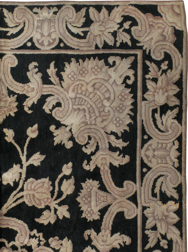 Antique French Savonnerie Room Size Carpet, No.9414 - Staging