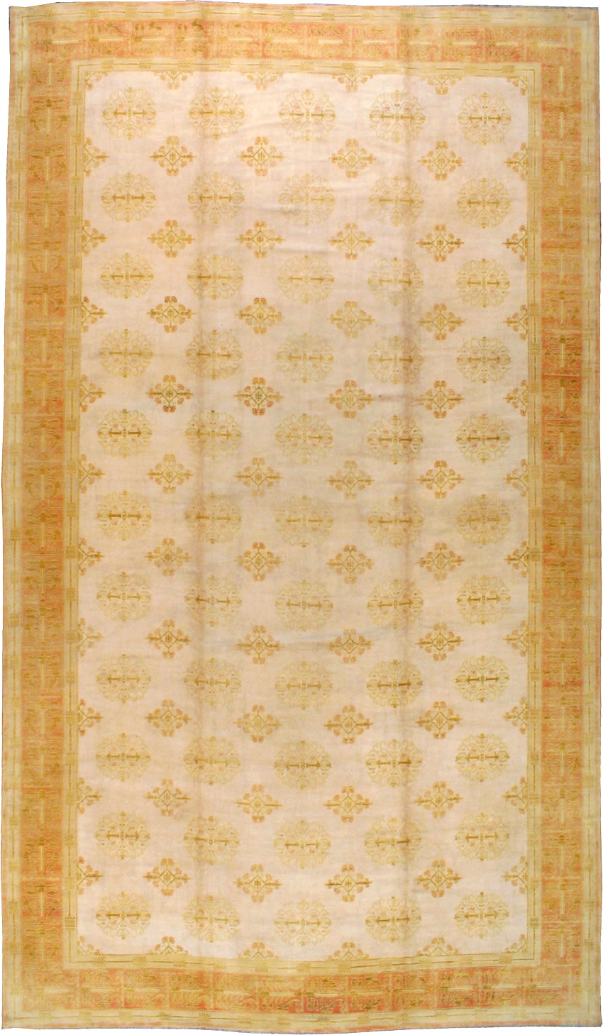 Vintage Cuenca Carpet, No.9455 - Staging