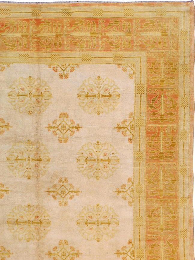 Vintage Cuenca Carpet, No.9455 - Staging