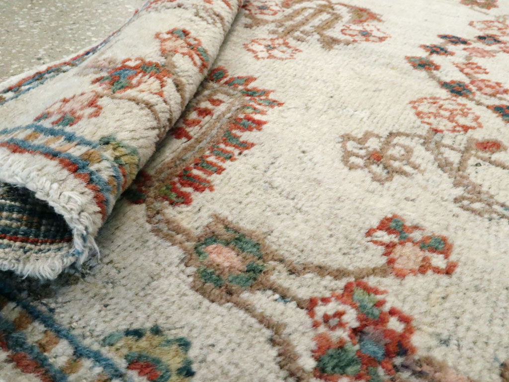 Antique Persian Mahal Rug, No.9460 - Staging