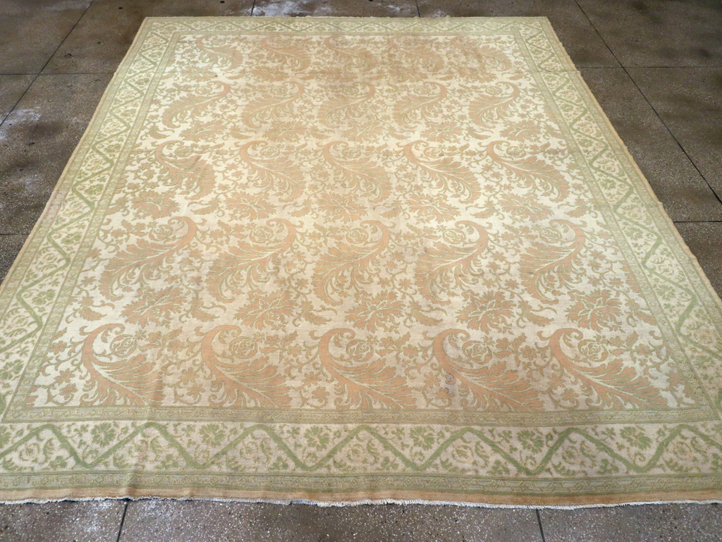 Antique Cuenca Carpet, No.9463 - Staging
