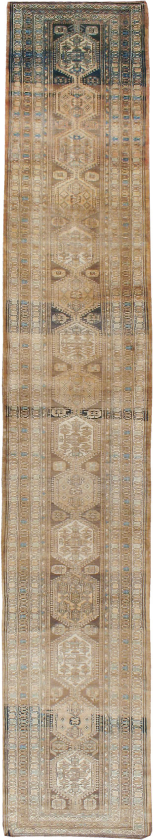 A Serab Runner, No.9482 - Staging