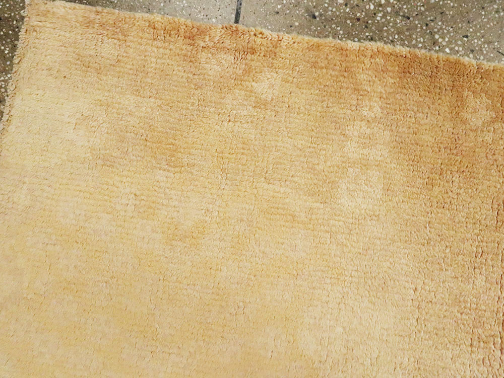 A Spanish Cuenca Runner, No.9523 - Staging