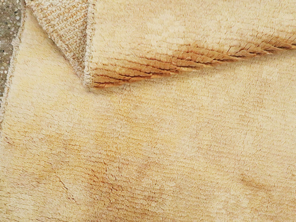 A Spanish Cuenca Runner, No.9523 - Staging