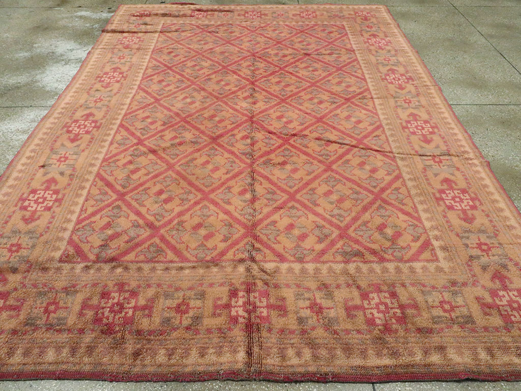 Vintage Austrian Continental Carpet, No.9595 - Staging