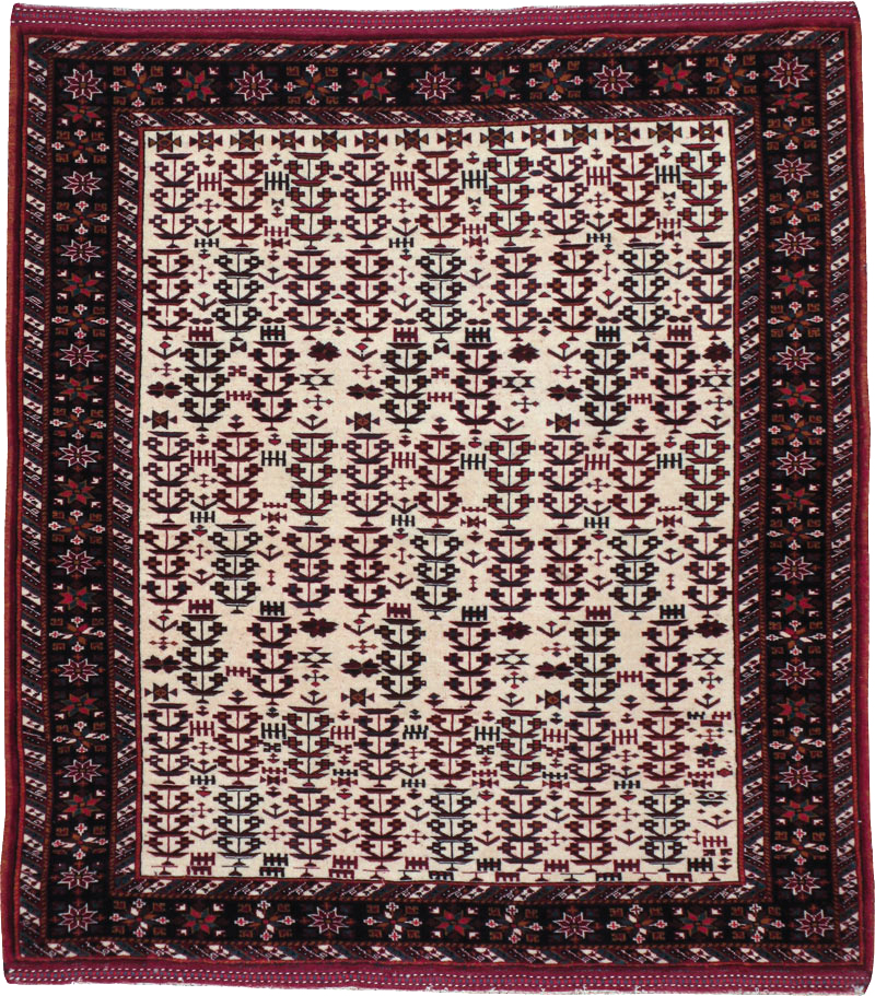 Vintage Persian Qashqai Carpet, No.9616 - Staging