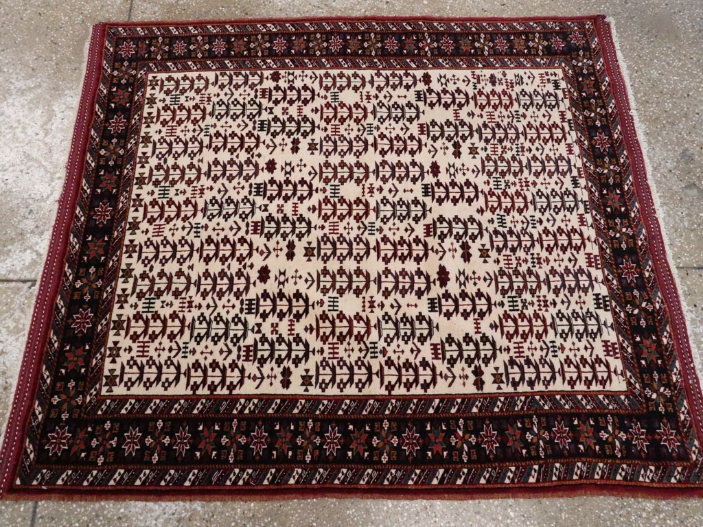 Vintage Persian Qashqai Carpet, No.9616 - Staging