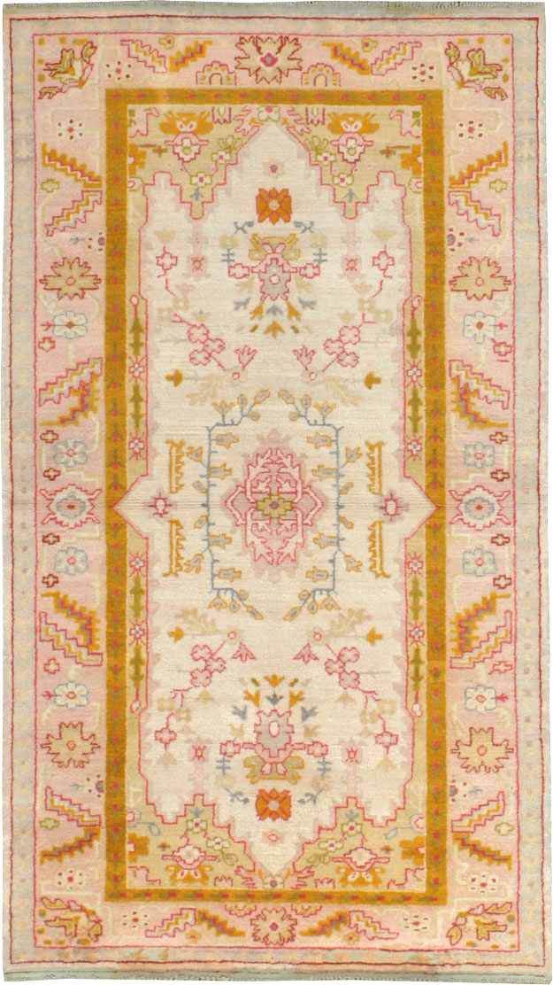 Antique Turkish Oushak Rug, No.9640 - Staging