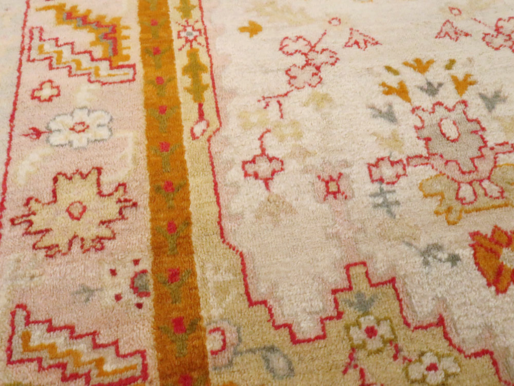 Antique Turkish Oushak Rug, No.9640 - Staging