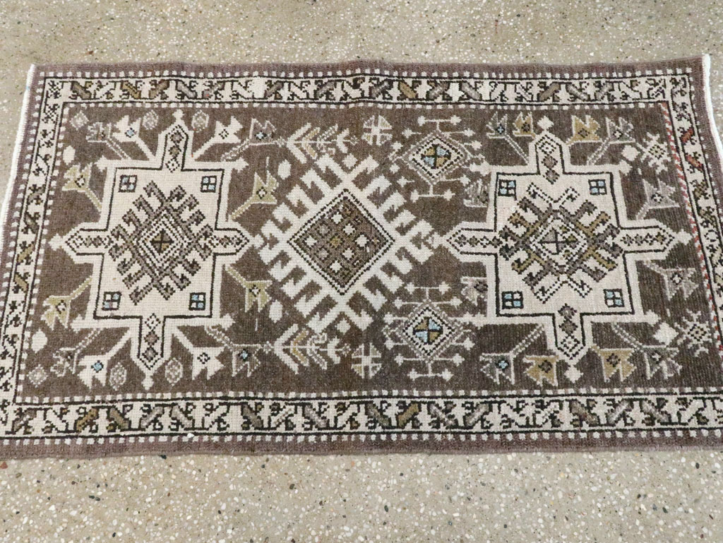 Antique Persian Karajeh Rug, No.9662 - Staging