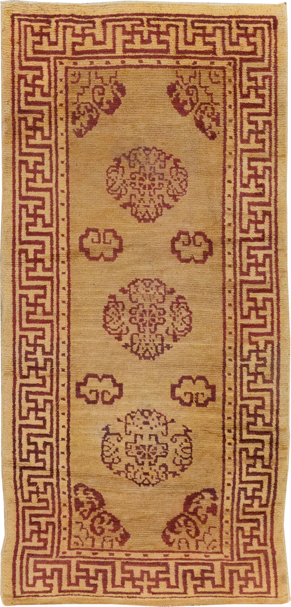 Vintage Chinese Art Deco Throw Rug, No.9714 - Staging