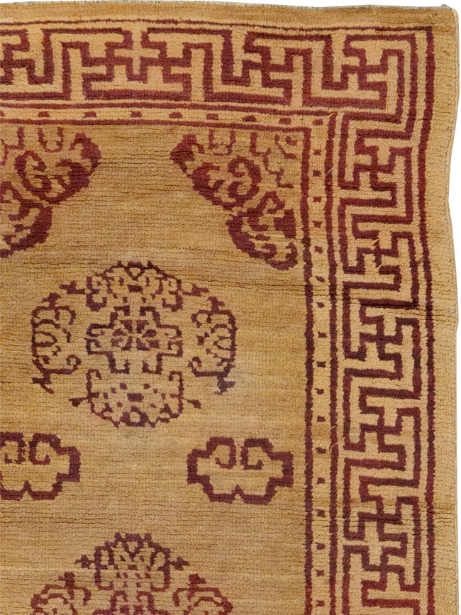 Vintage Chinese Art Deco Throw Rug, No.9714 - Staging