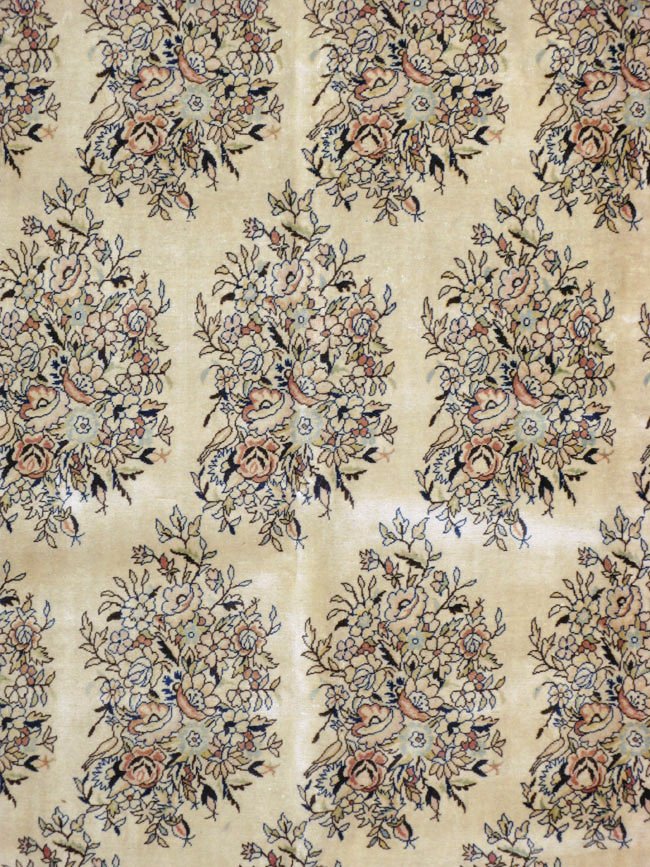 Semi-Antique Tabriz Carpet, No.9735 - Staging