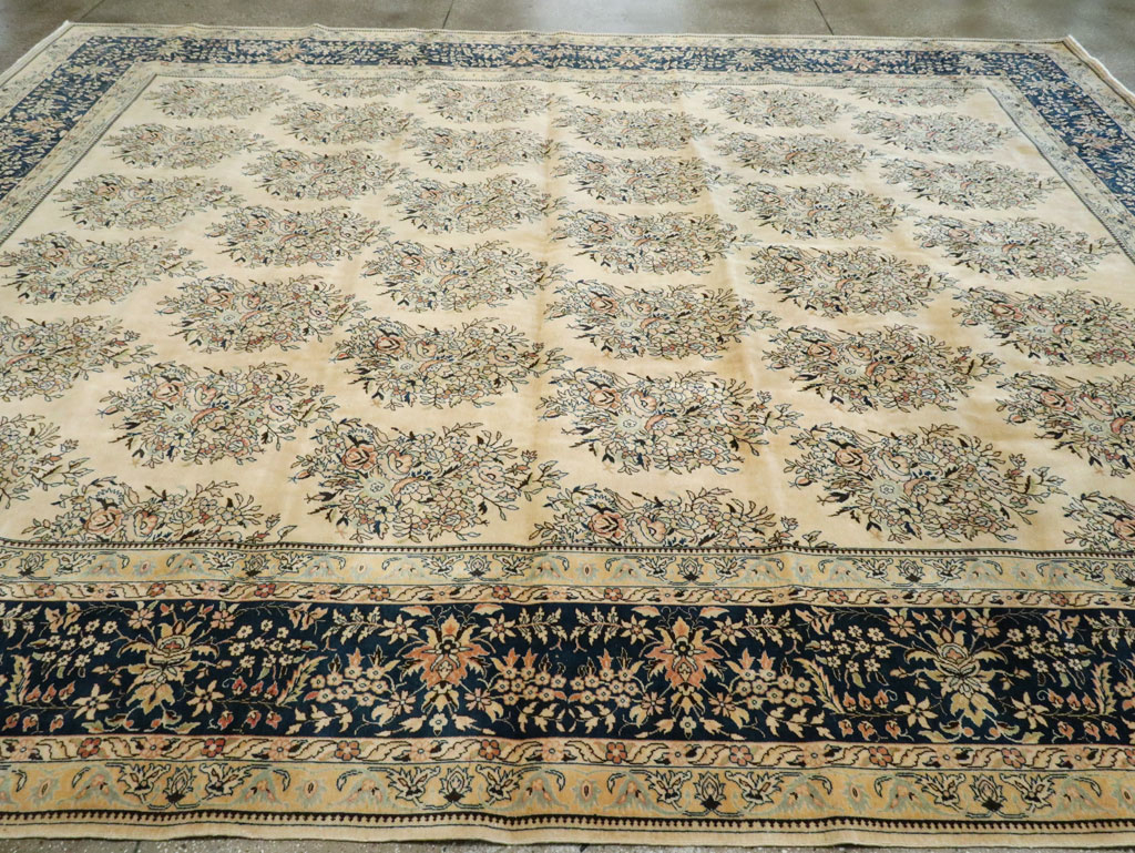 Semi-Antique Tabriz Carpet, No.9735 - Staging