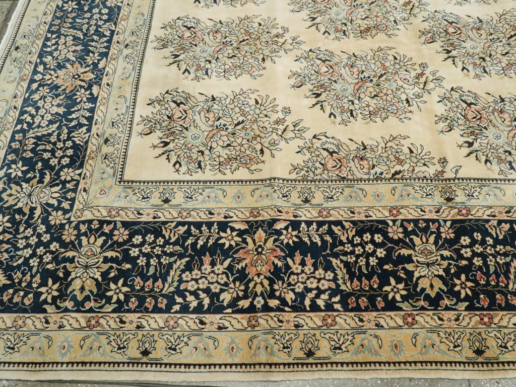 Semi-Antique Tabriz Carpet, No.9735 - Staging