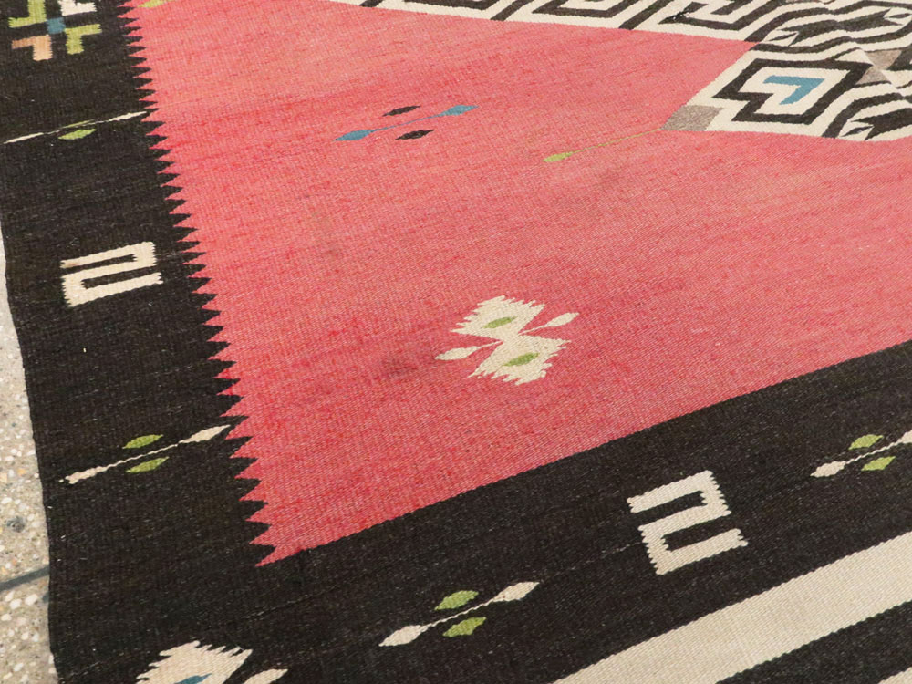 Vintage Navajo Kilim, No.9778 - Staging