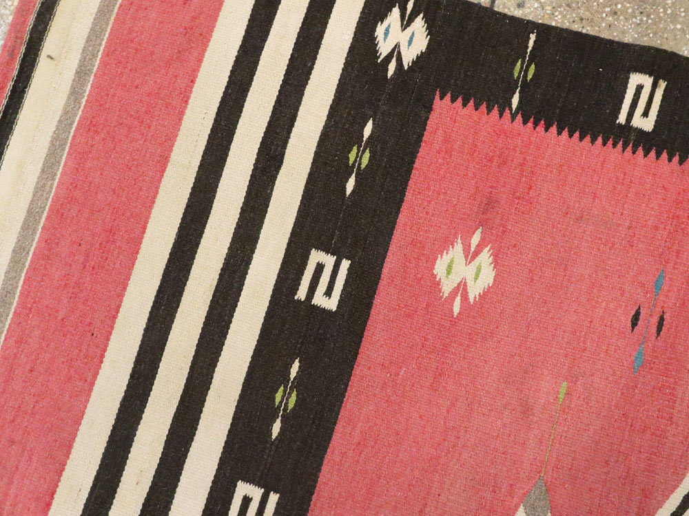 Vintage Navajo Kilim, No.9778 - Staging