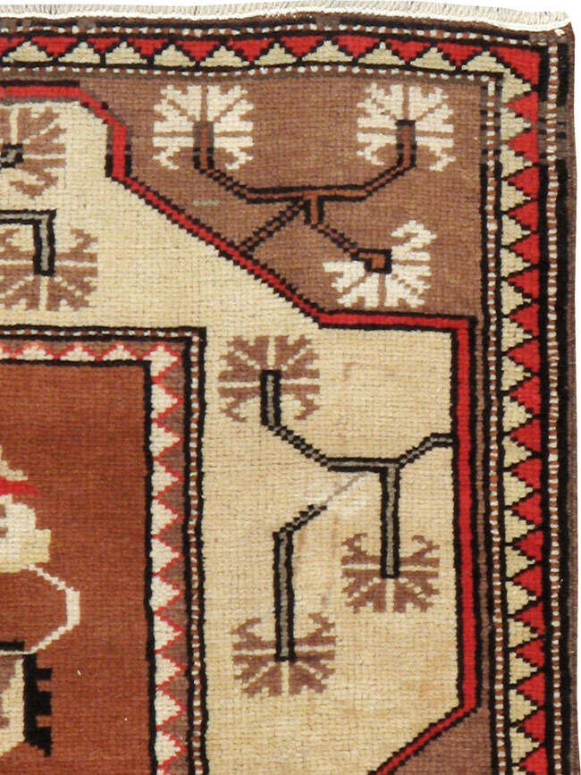 Vintage Turkish Anatolian Rug, No.9827 - Staging
