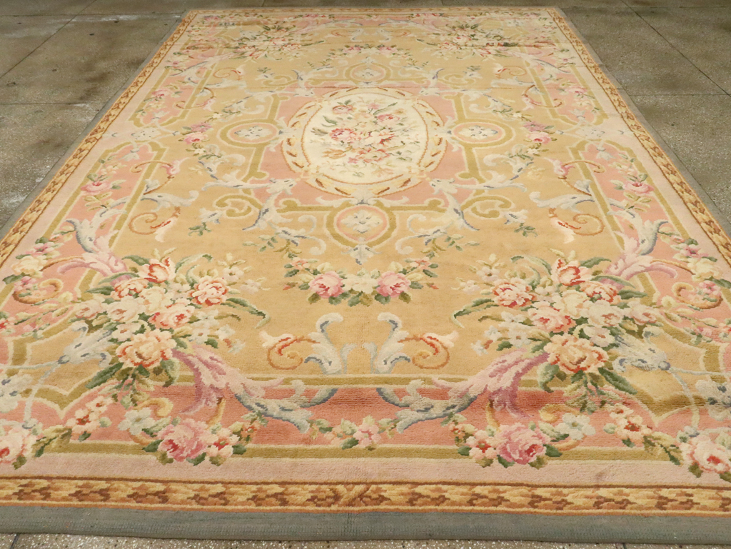 Vintage European Savonnerie Carpet, No.9835 - Staging