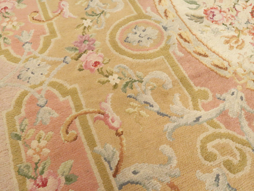 Vintage European Savonnerie Carpet, No.9835 - Staging
