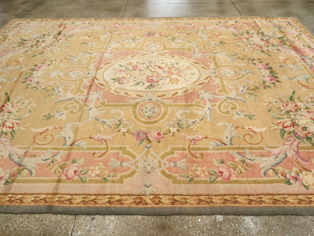 Vintage European Savonnerie Carpet, No.9835 - Staging