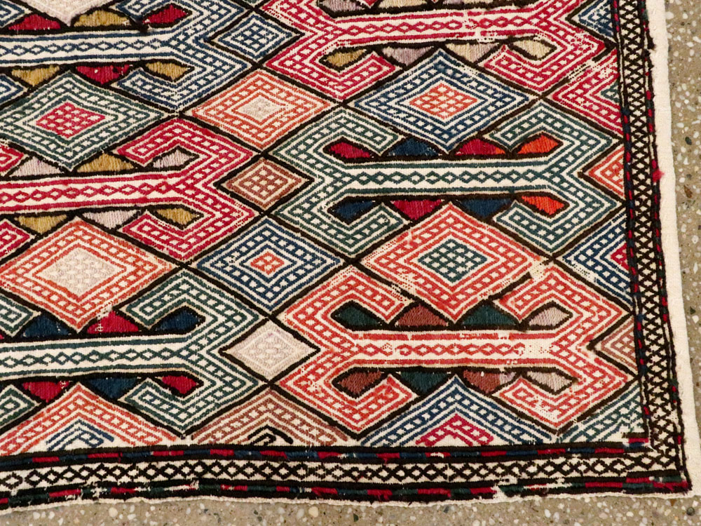A Verneh Kilim, No.9847 - Staging