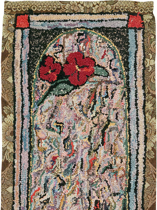 Vintage American Hook Throw Rug, No.9857 - Staging