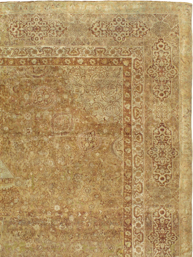 Antique Indian Agra Carpet, No.9965 - Staging