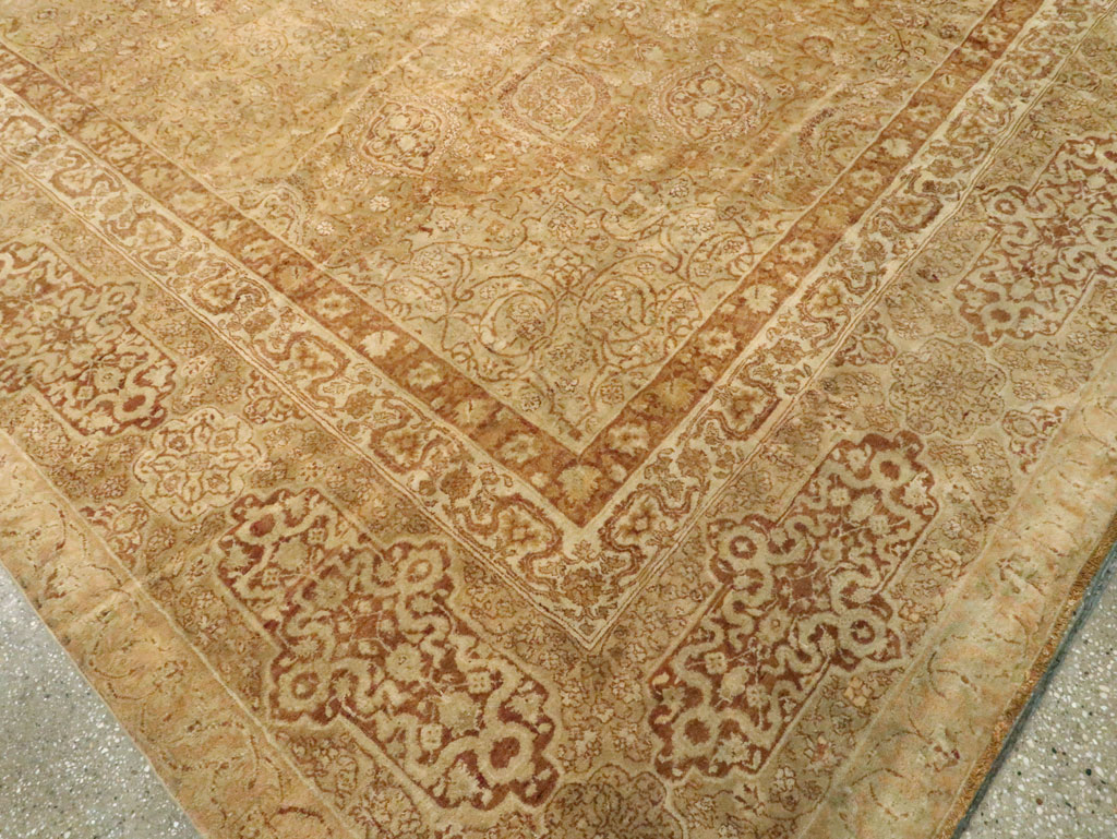 Antique Indian Agra Carpet, No.9965 - Staging