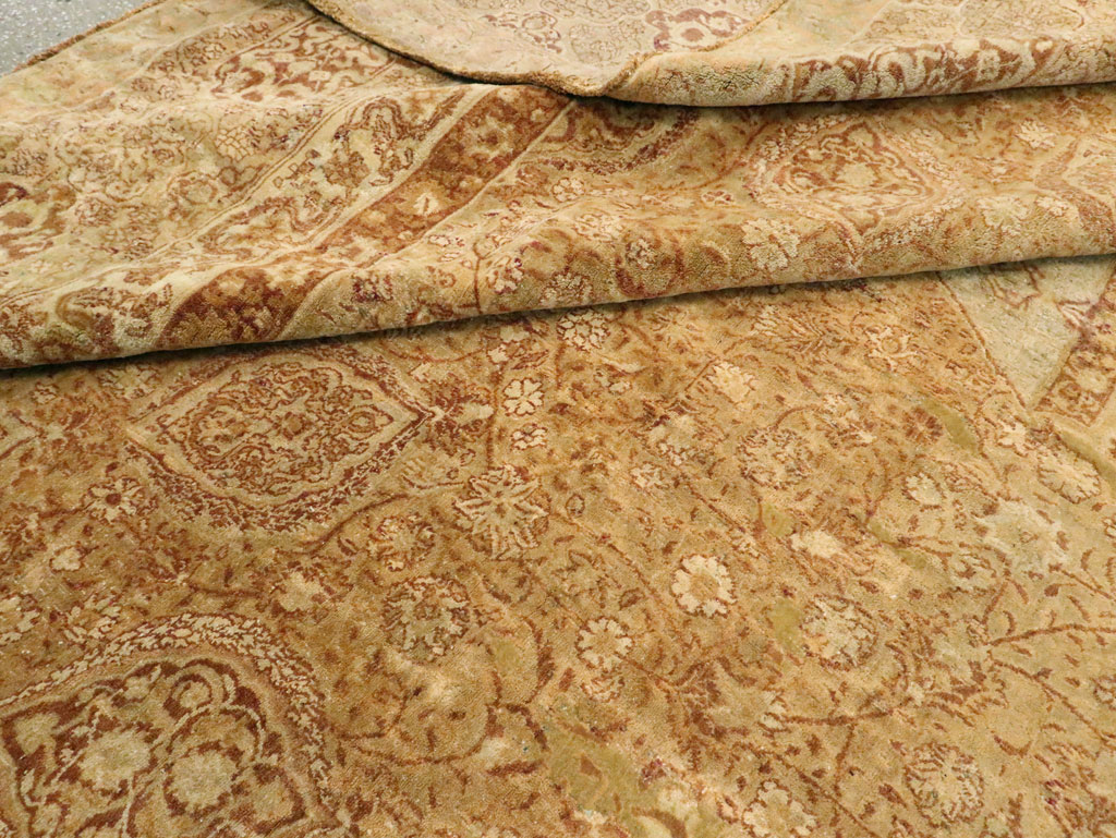 Antique Indian Agra Carpet, No.9965 - Staging